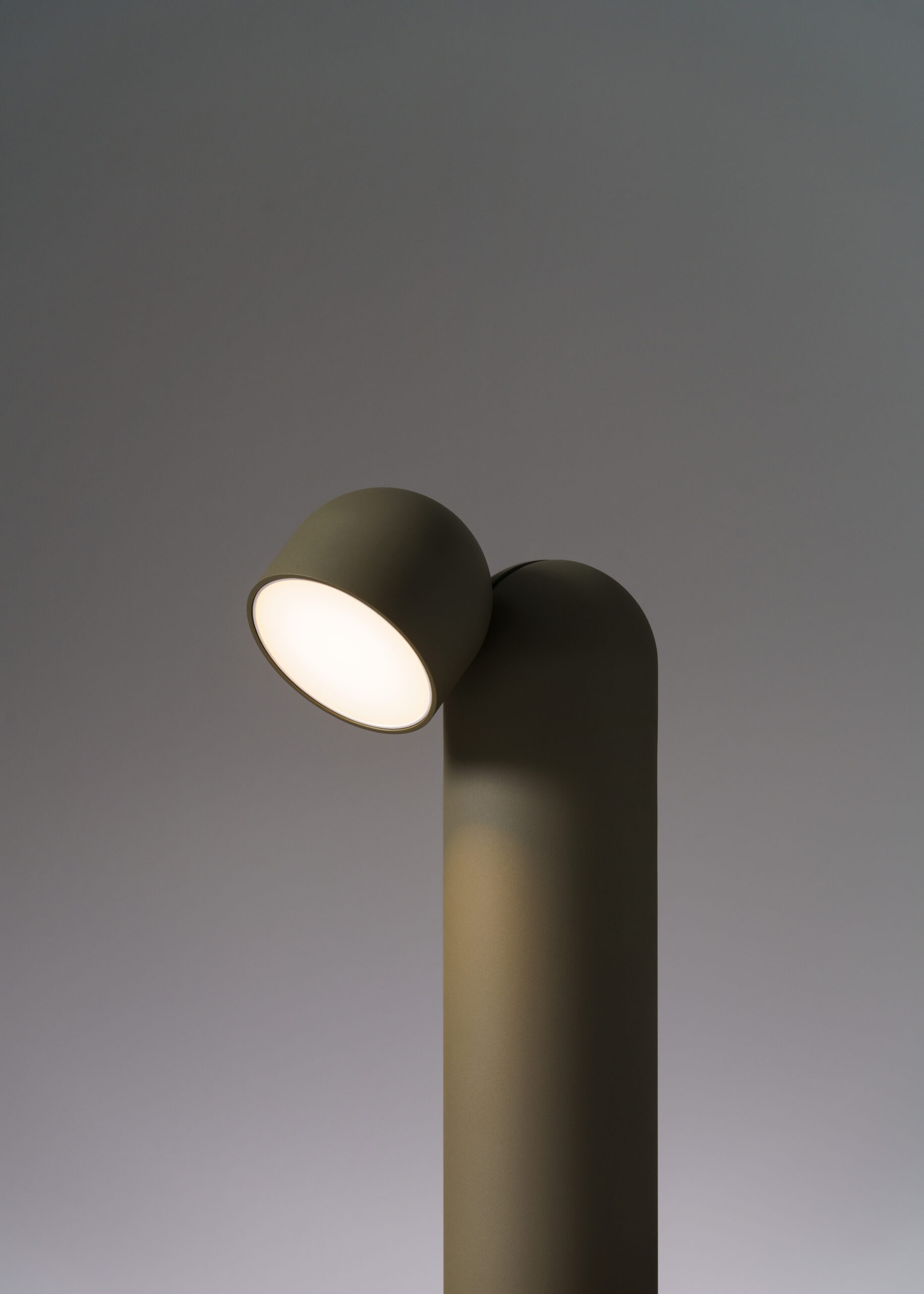 Vibia PLUSMINUS SOLO pé