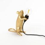 Seletti RATO levantado dourado