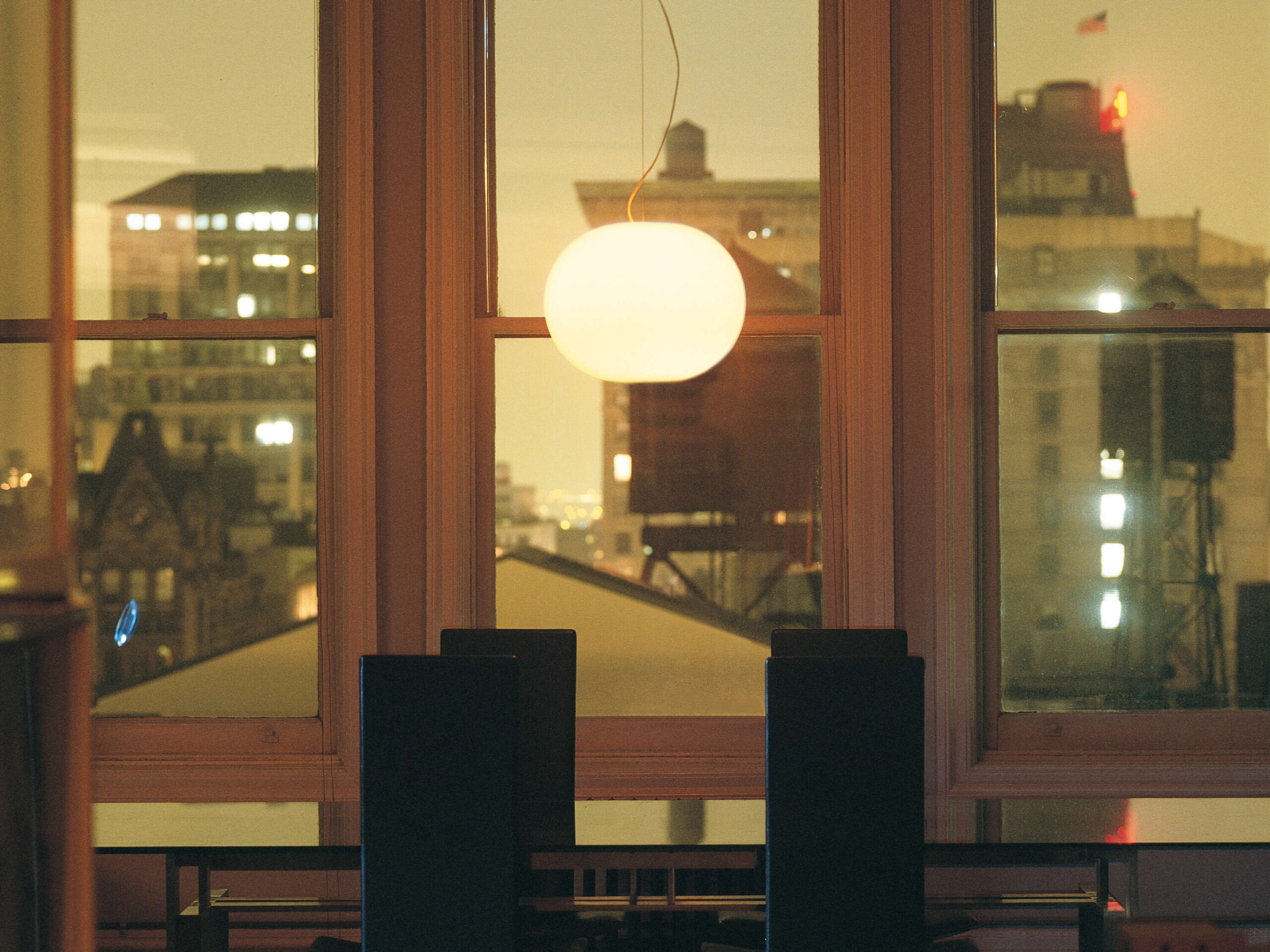 FLOS Glo-Ball Suspenso - Image 4