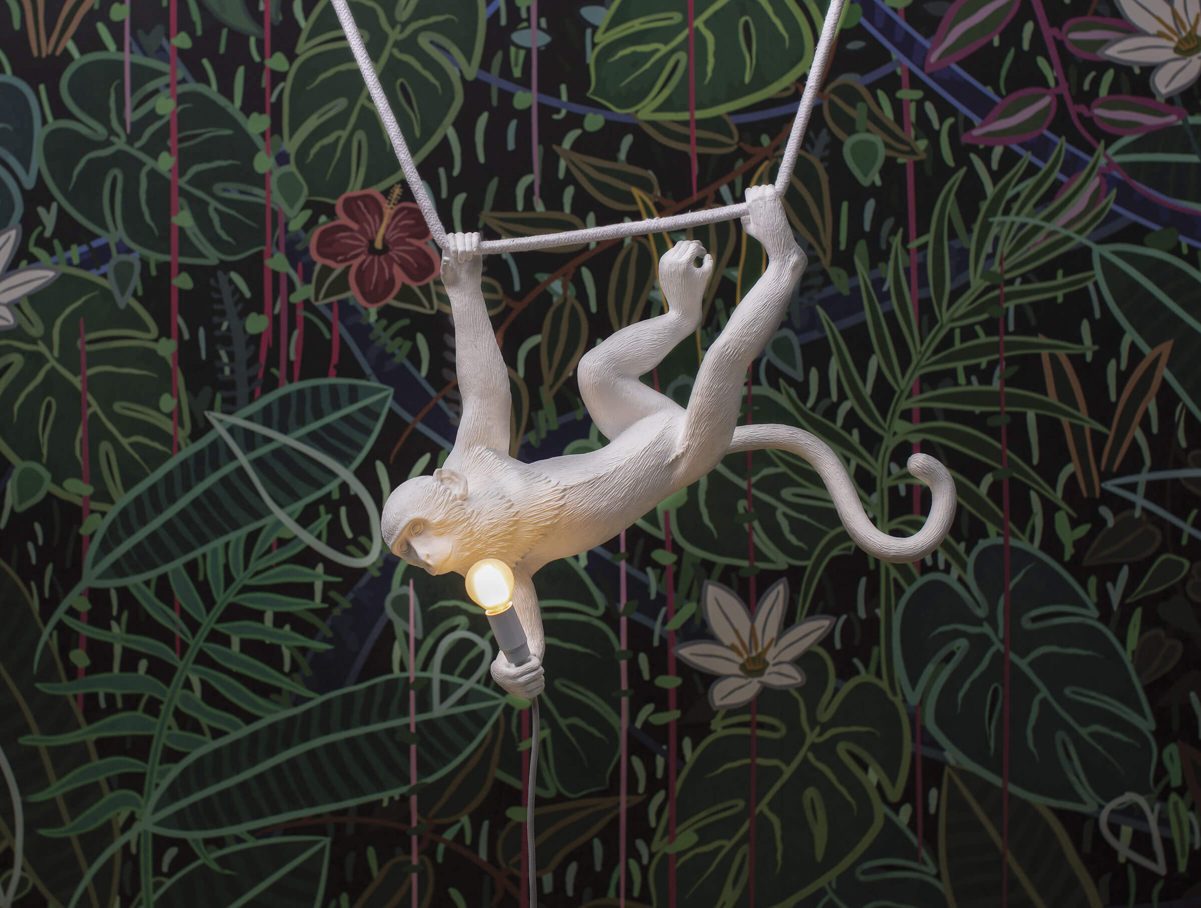 Seletti MACACO pendurado branco - Image 9