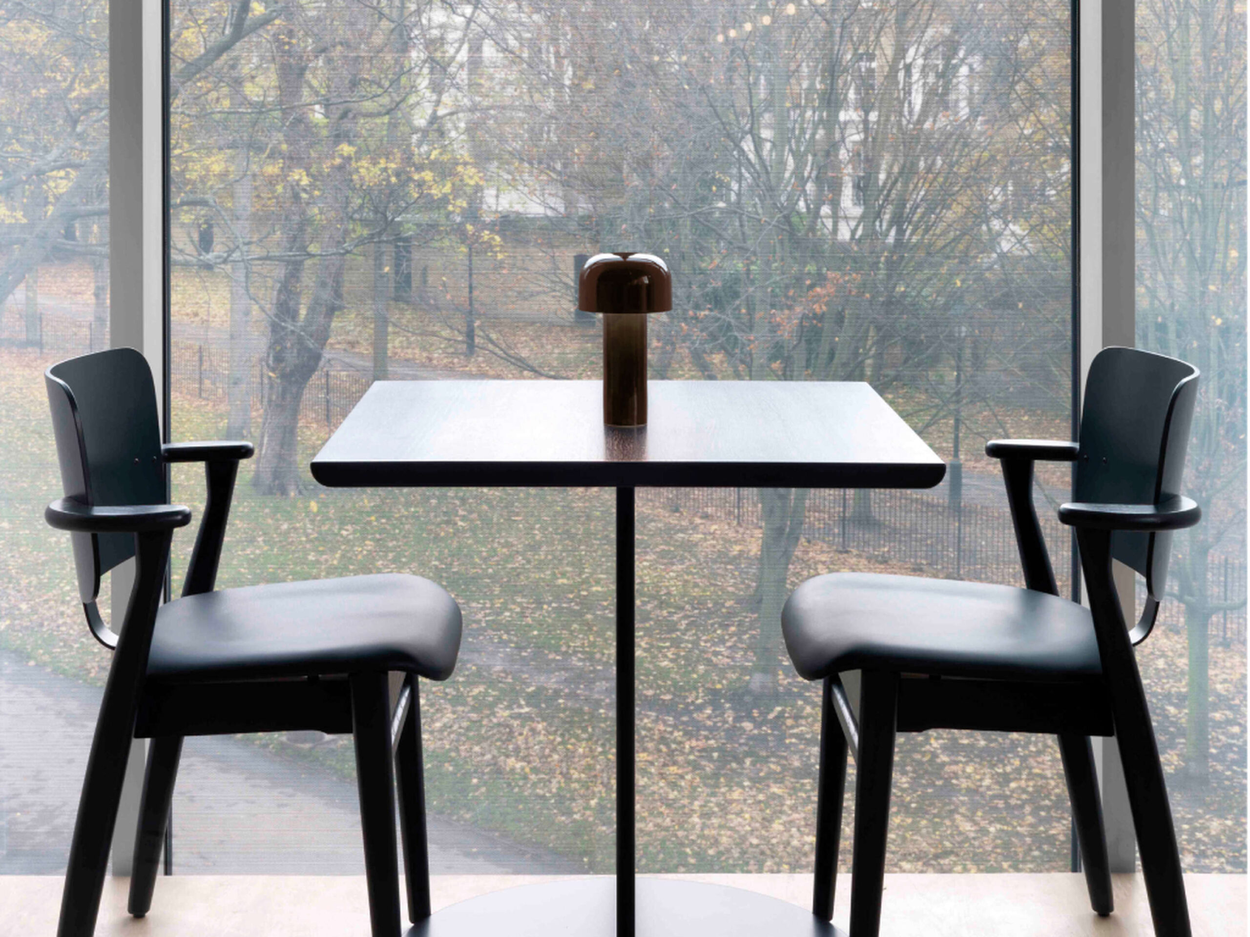 Flos BELLHOP mesa portátil - Image 19