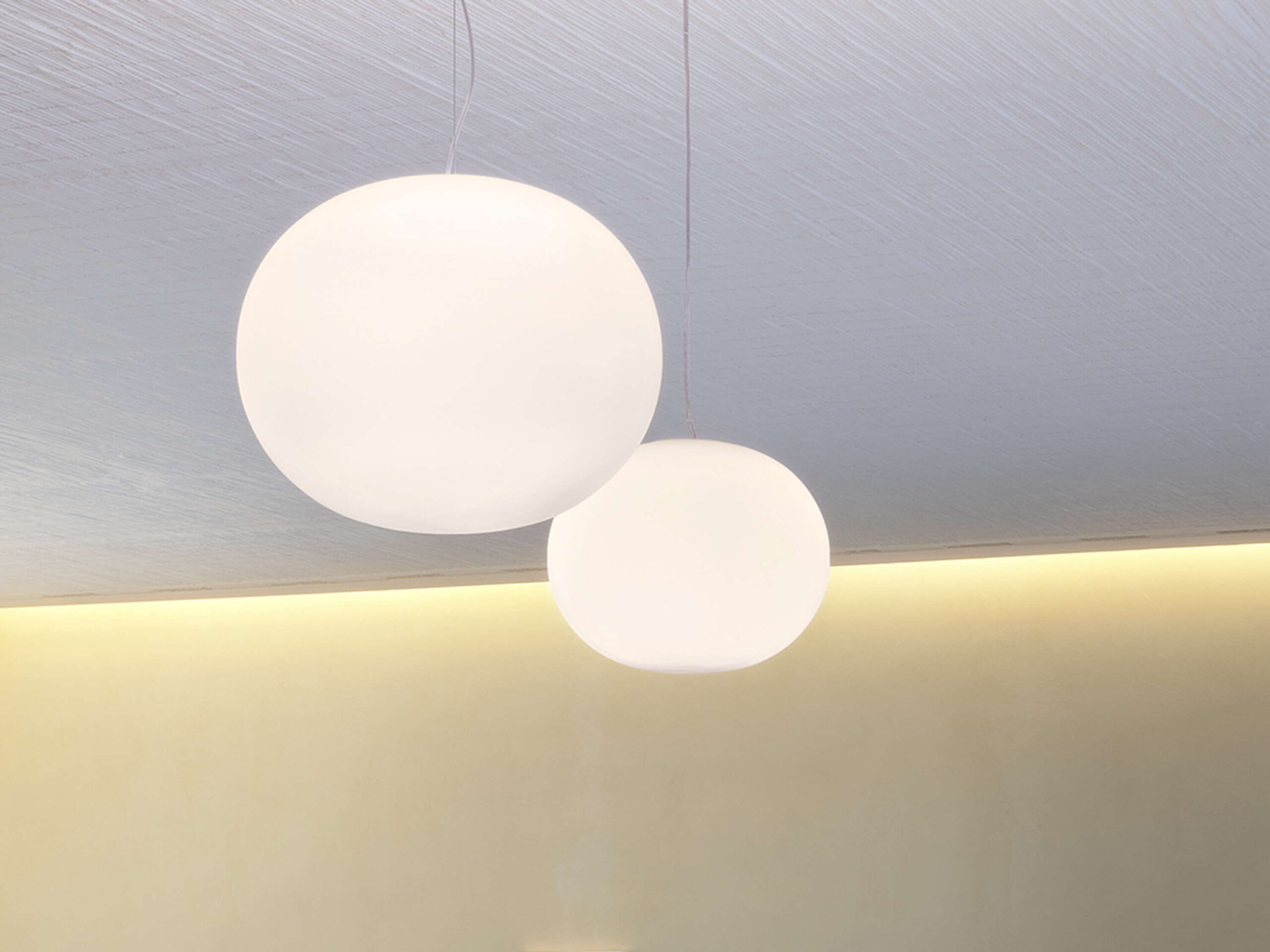 FLOS Glo-Ball Suspenso - Image 5
