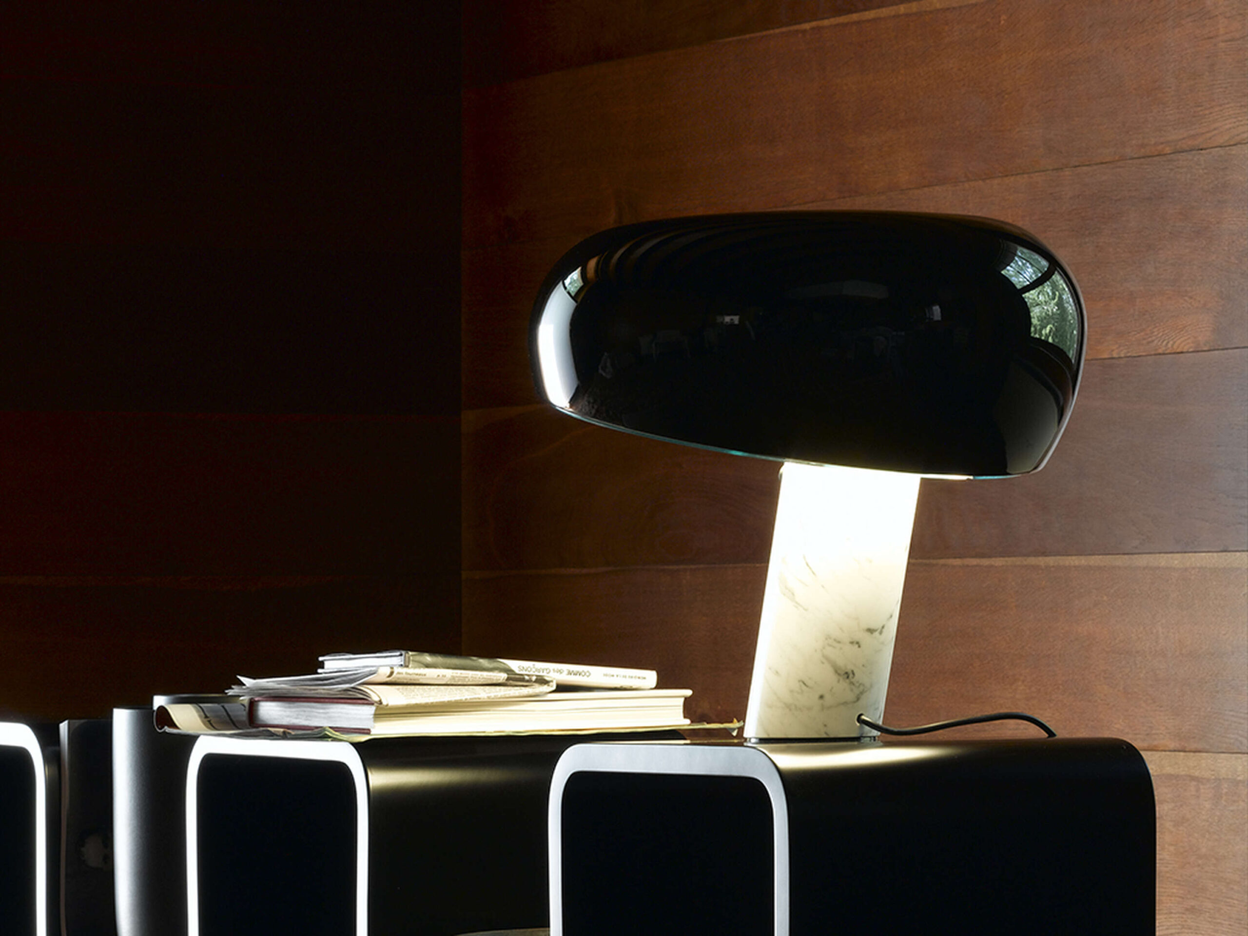 Flos SNOOPY Mesa - Image 3